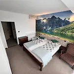 Hotel Na Zbojeckiej 2*