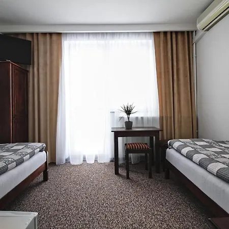 Hotel Na Zbojeckiej 2*