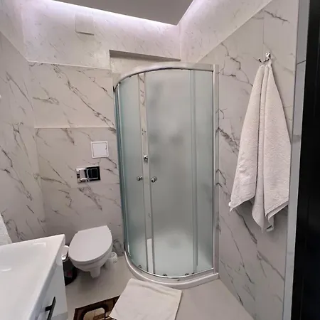 Na Zbójeckiej Hotel 2*